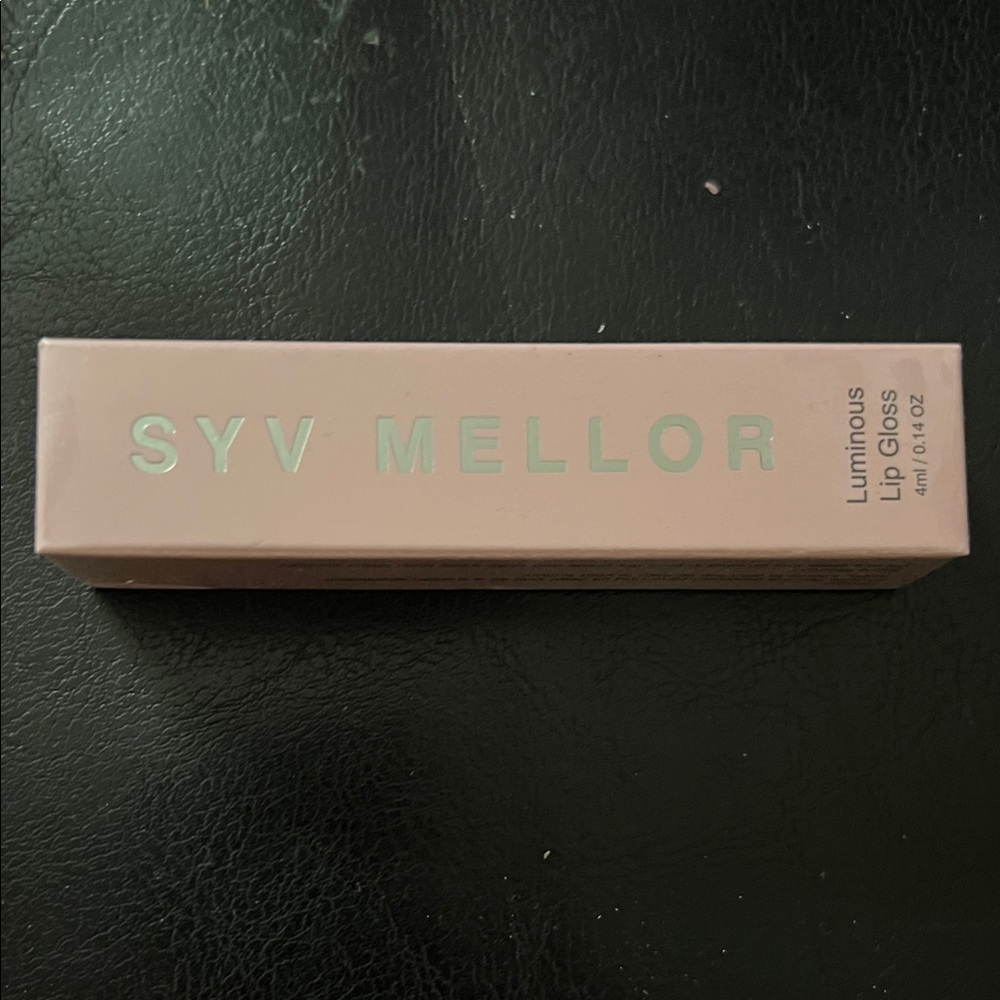 SYV MELLOR Luminous Lip Gloss